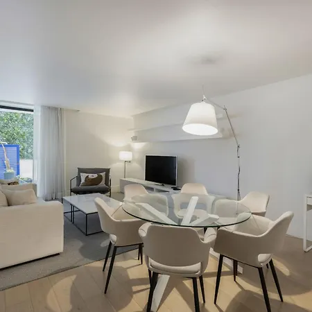 Chiado Prime With Terrace By Homing Apartment