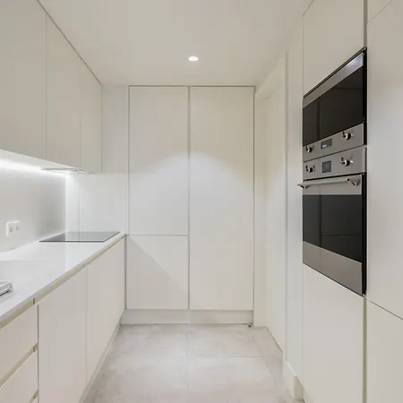 Chiado Prime With Terrace By Homing Lisbon