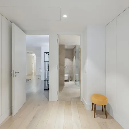 Apartment Chiado Prime With Terrace By Homing *