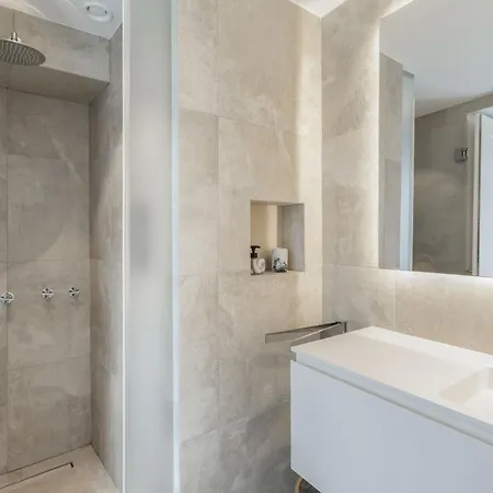 Apartment Chiado Prime With Terrace By Homing *